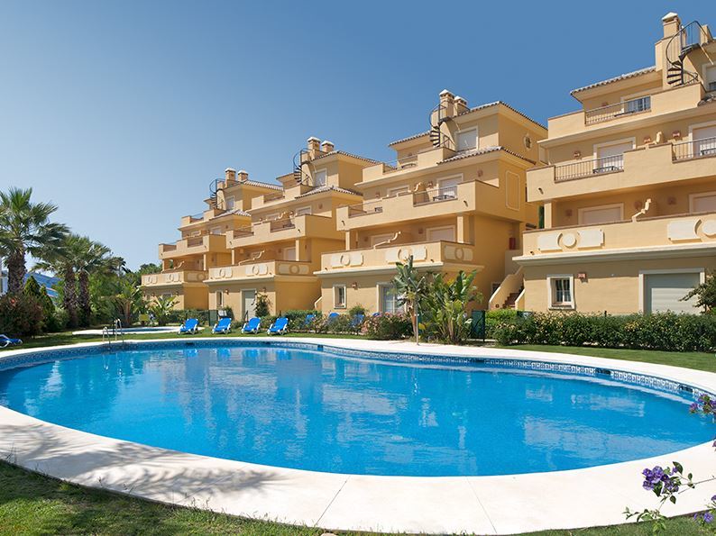 Apartamentos Vista Real Alcaidesa Εξωτερικό φωτογραφία